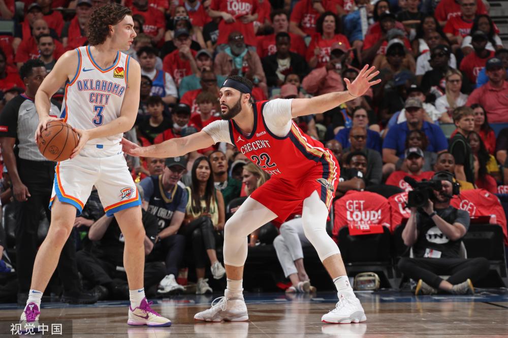 这位备受瞩 这位备受瞩