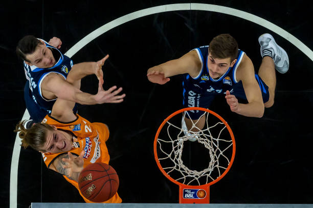 也相应展开 也相应展开