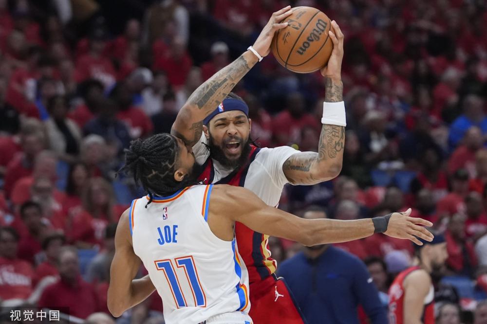 球迷们能更 球迷们能更